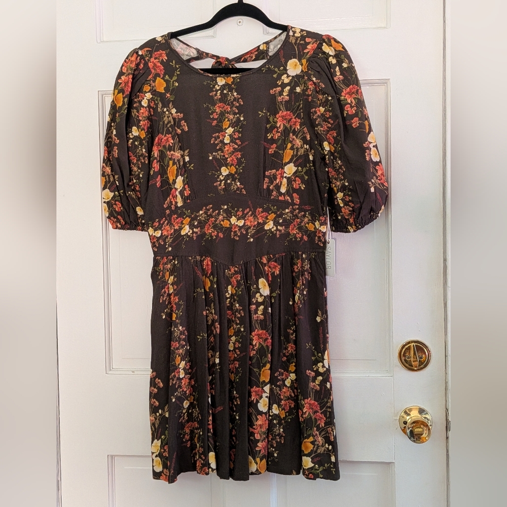 Free People Saylor Roseanne Floral Mini Dress Open Back Puff Sleeve NWT M - Picture 3 of 4